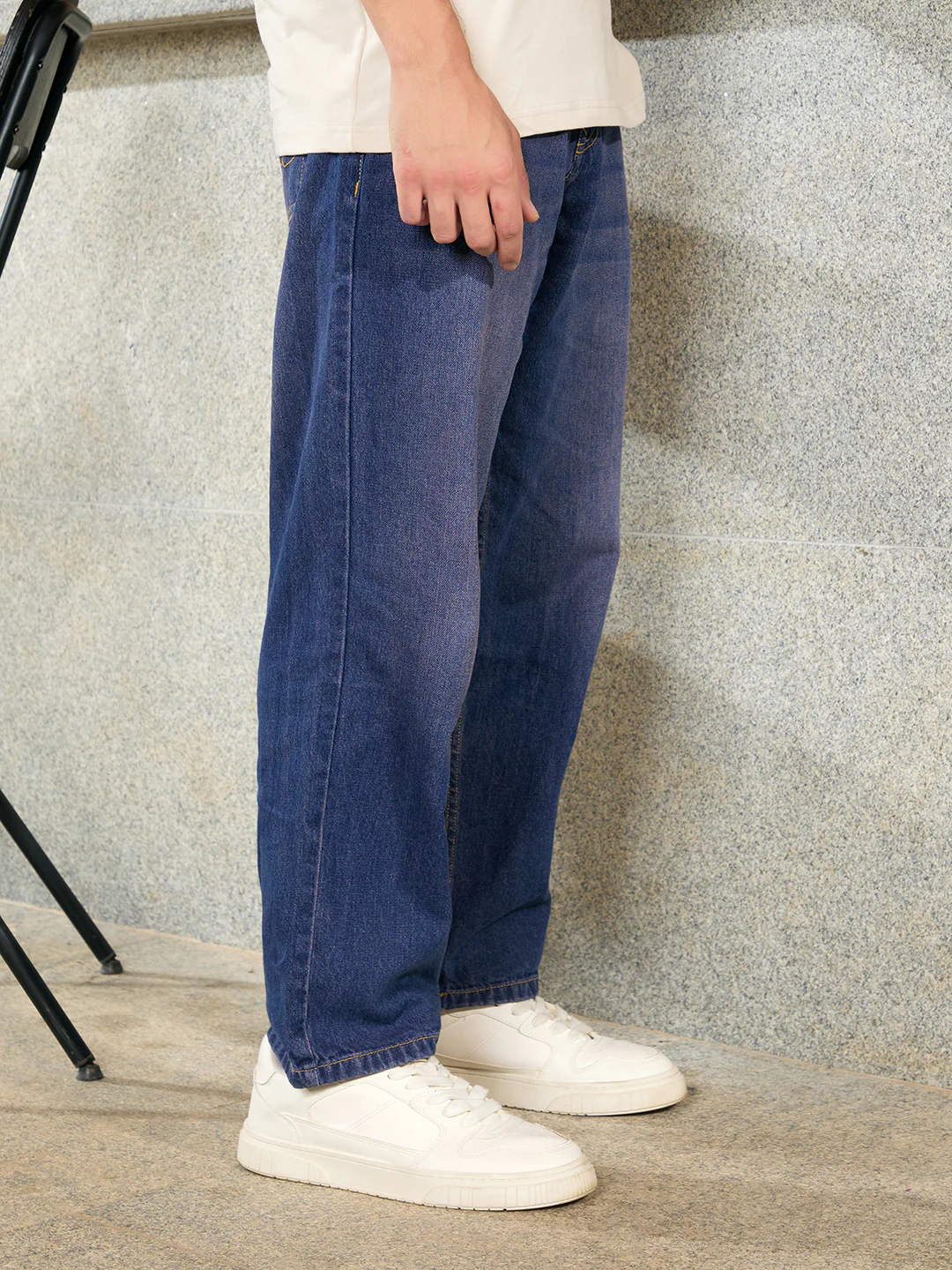 Heavy Fade Loose Fit Jeans | Blue - Image 4