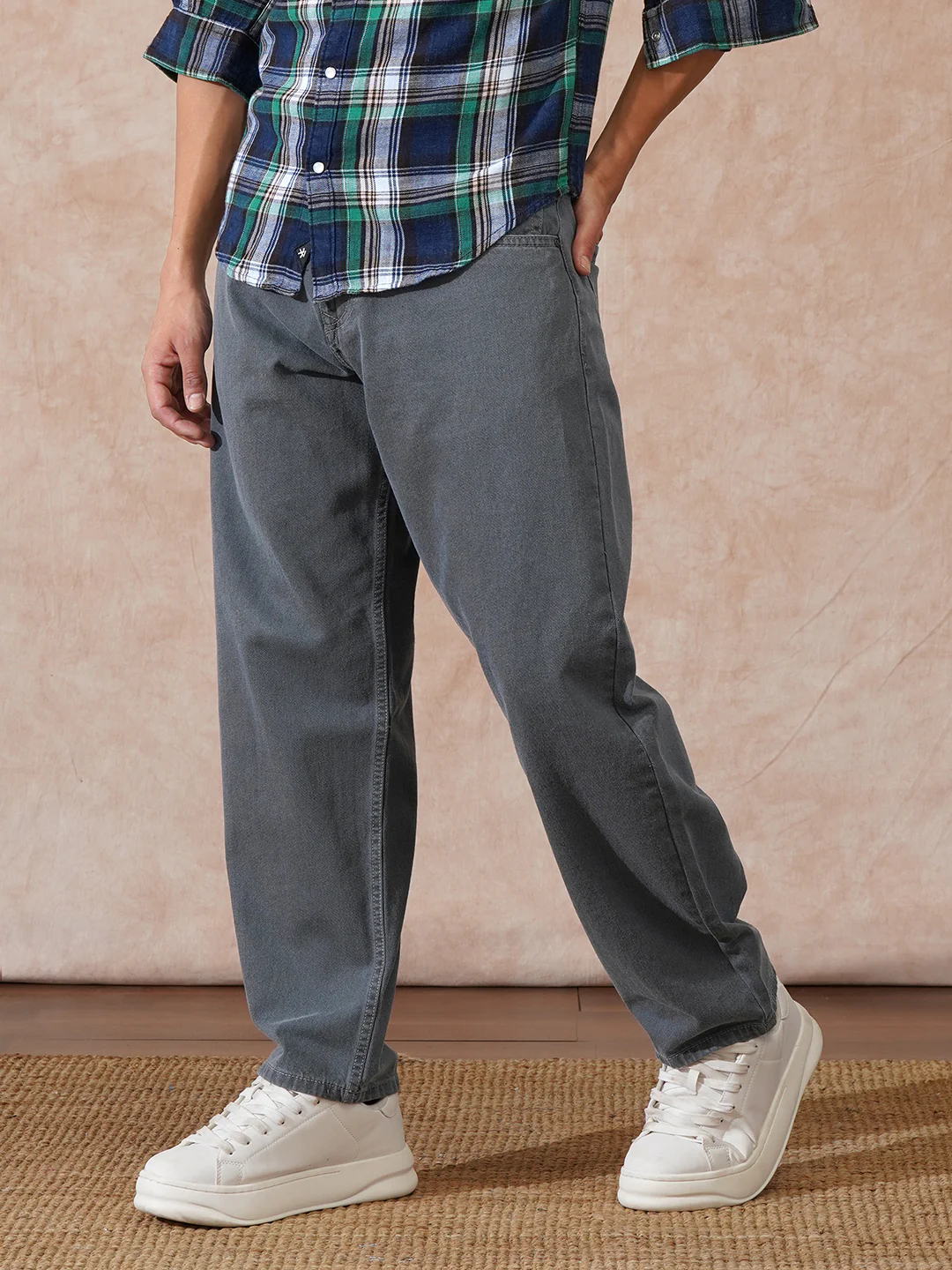 Heavy Fade Loose Fit Jeans | Grey - Image 4