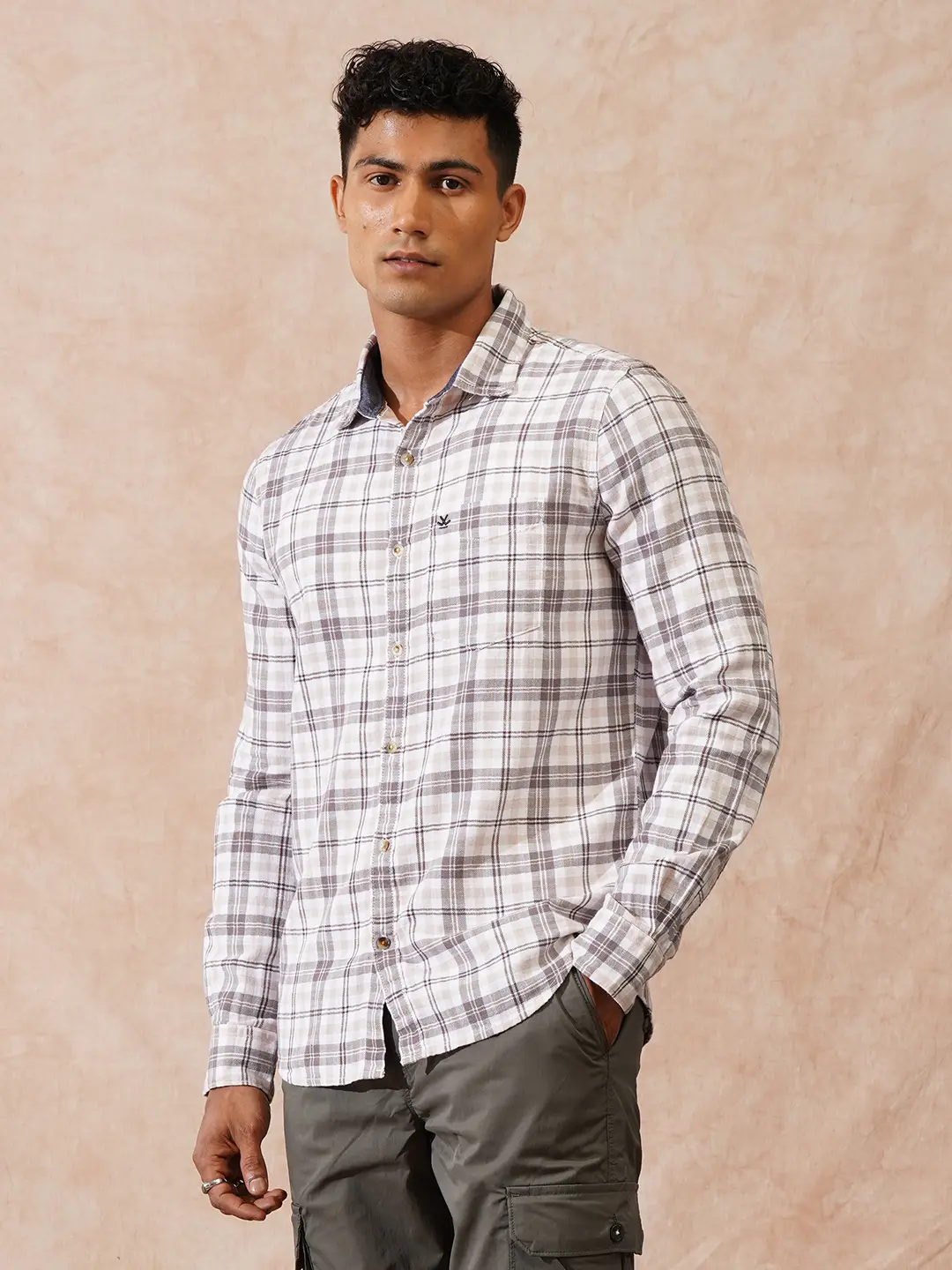 Herringbone Checks Slim Fit Shirt | Beige - Image 4