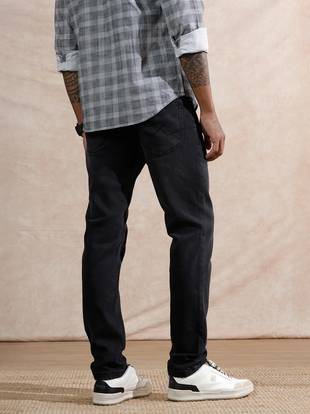 Light Fade Slim Fit Jeans | Black - Image 3
