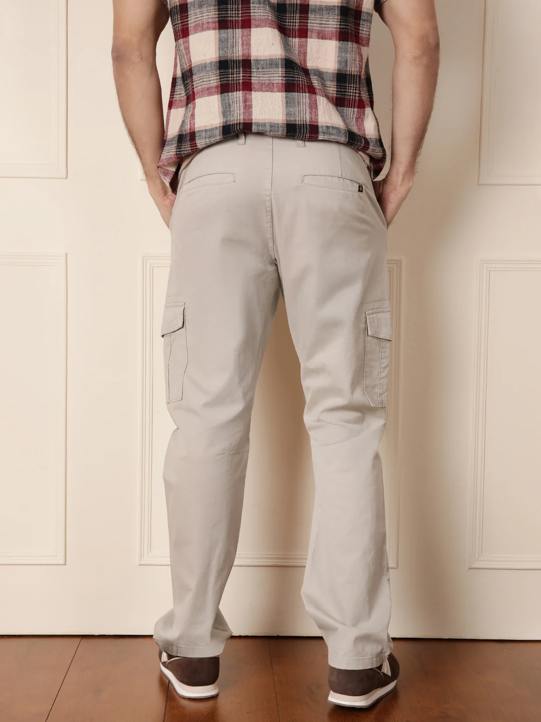 Peached Cotton Cargo Trouser | Light Grey - Image 3