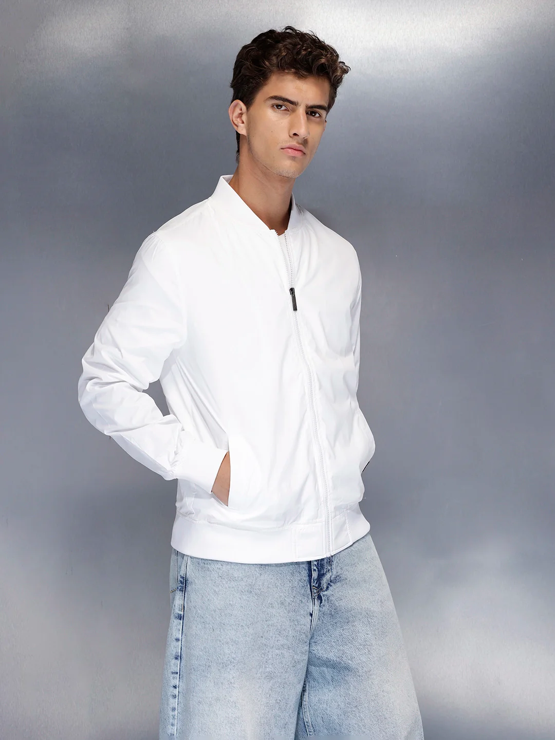 Lightweight classic bomber Jacket | White - Image 4