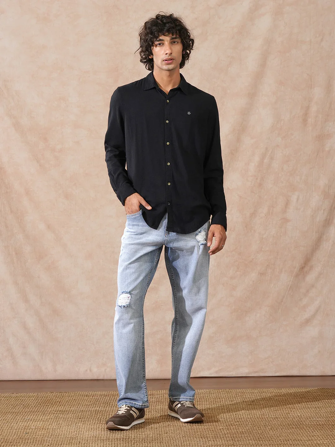 Linen Blend Slim Fit Shirt | Black - Image 3