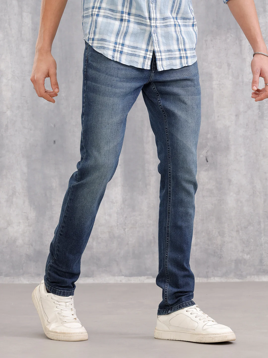 Low Fade Slim Fit Jeans | Blue - Image 4