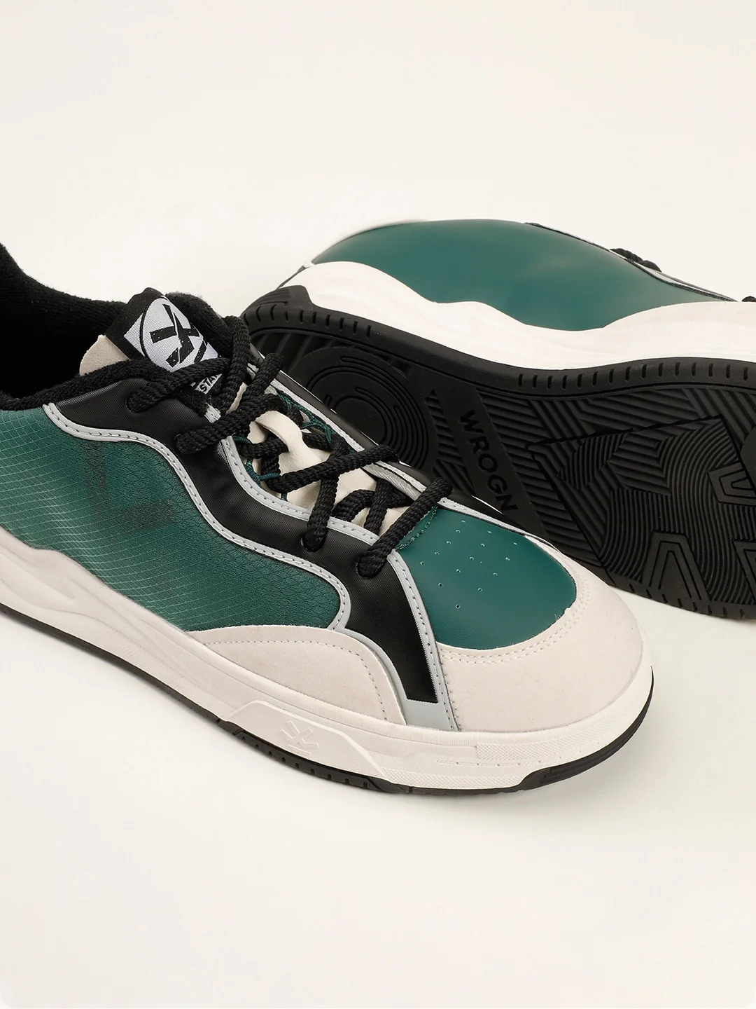 Sneakers | Manhattan Flux - Image 3
