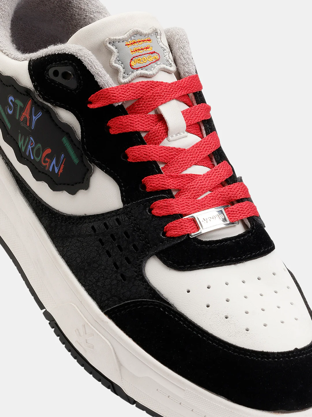Sneakers | Manhattan Sketch - Image 8