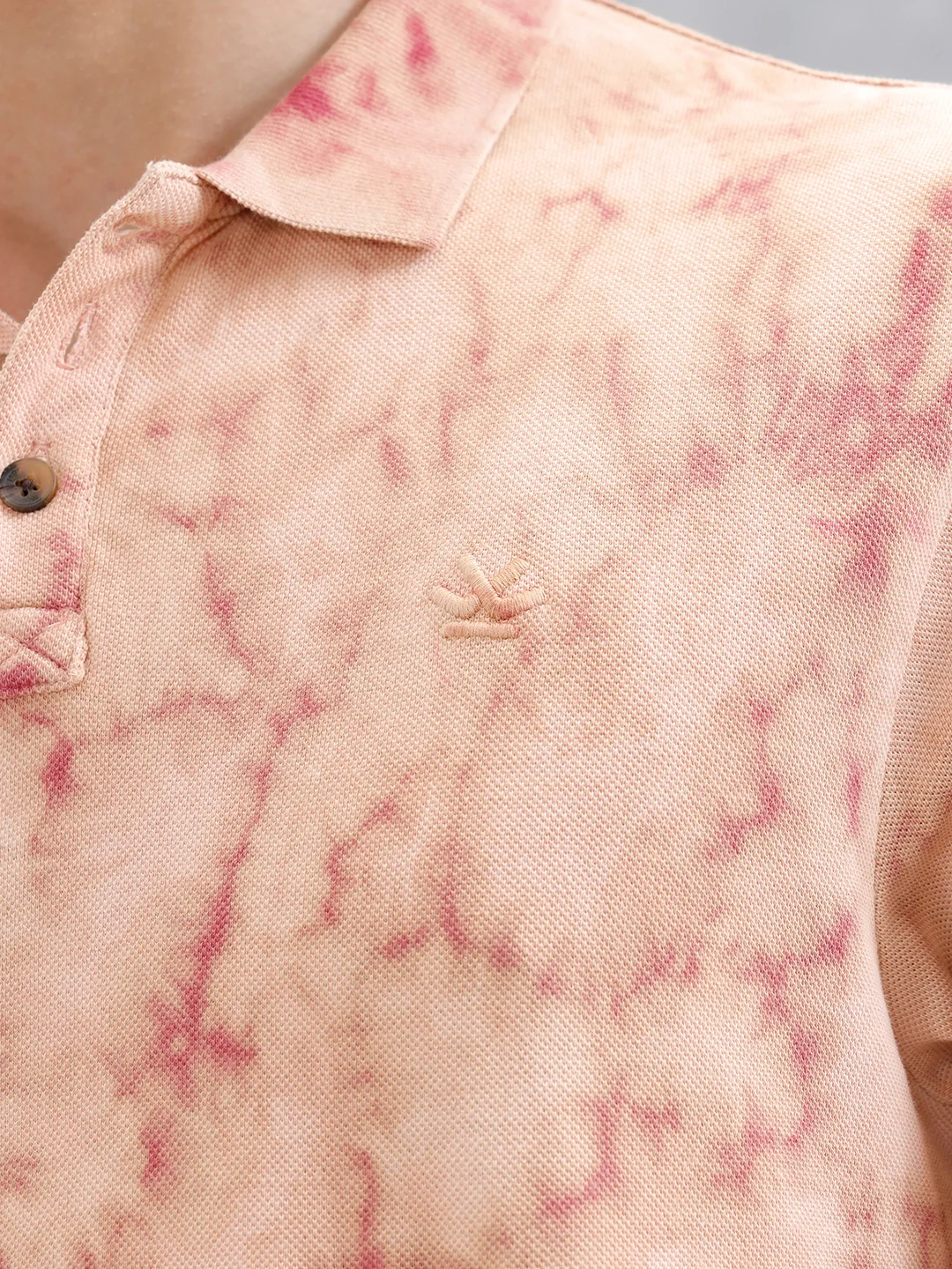 Marble Tie & Dye Comfort Fit T-Shirt | Maroon - Image 5