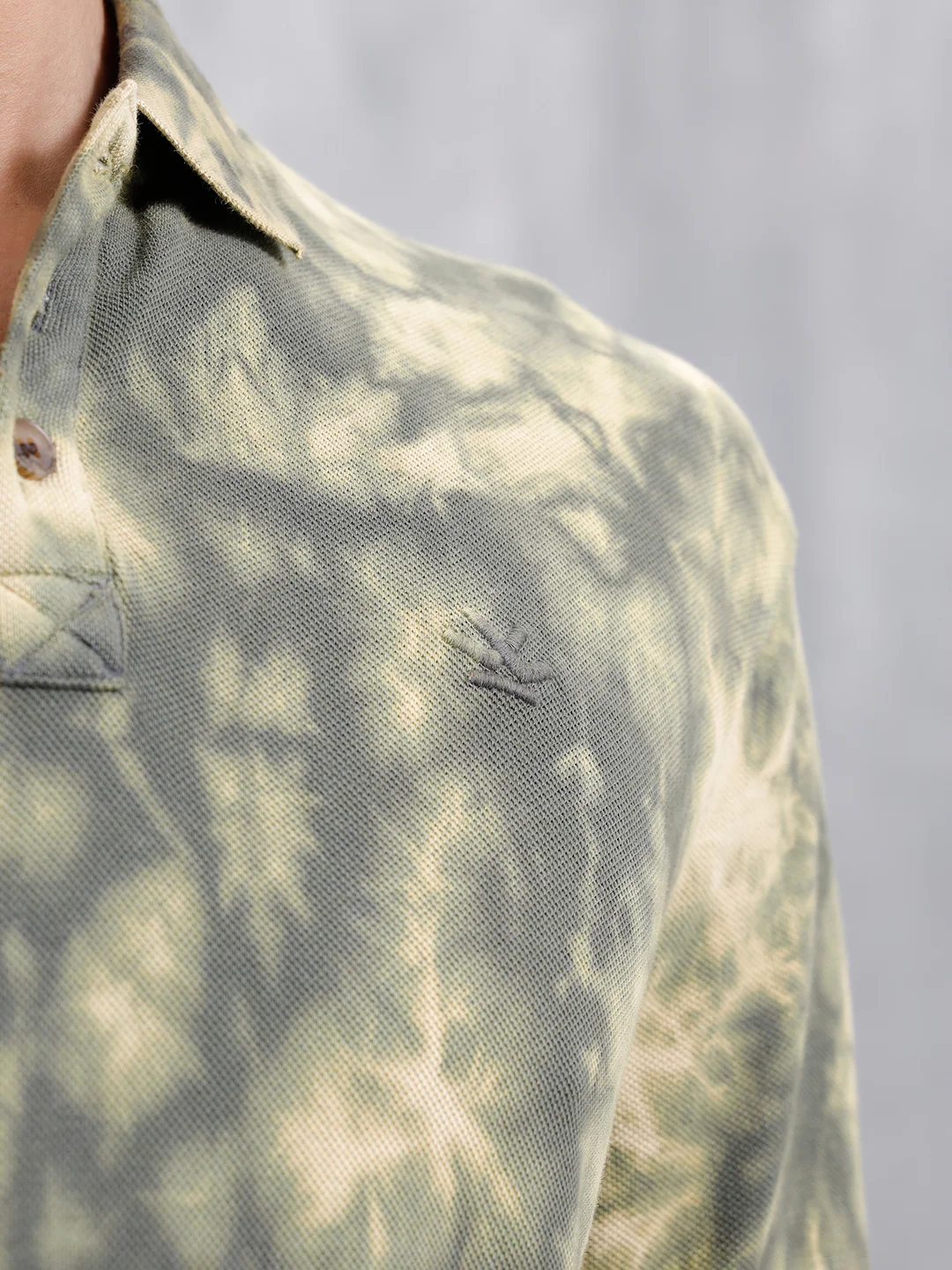Marble Tie & Dye Comfort Fit T-Shirt | Olive - Image 7
