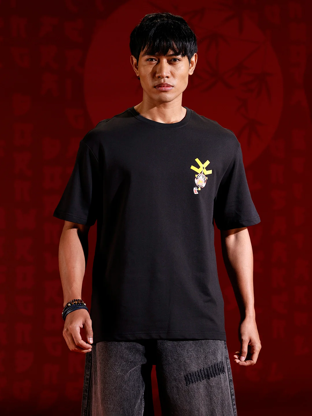 Men’s bold chest print oversized T-shirt | Black - Image 3