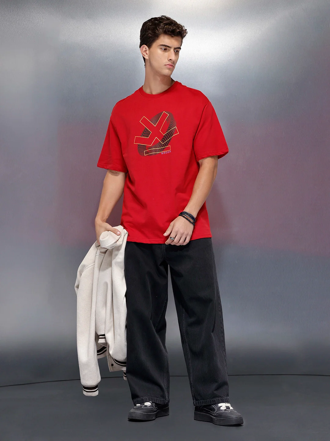 Men’s bold print oversize t-shirt | Red - Image 2