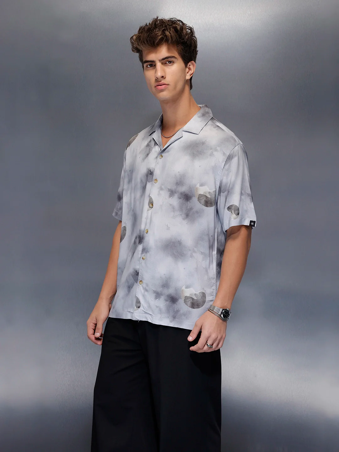 Men’s casual grey printed resort shirt | Grey - Image 4