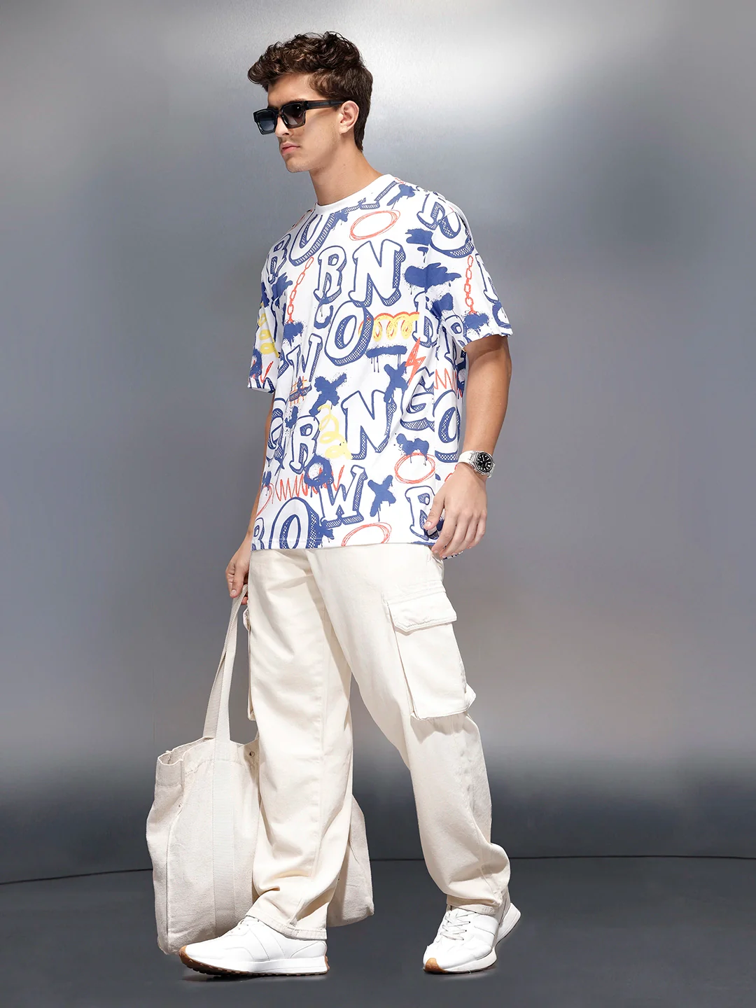 Men’s minimal loose fit cargo trousers | Khaki - Image 2