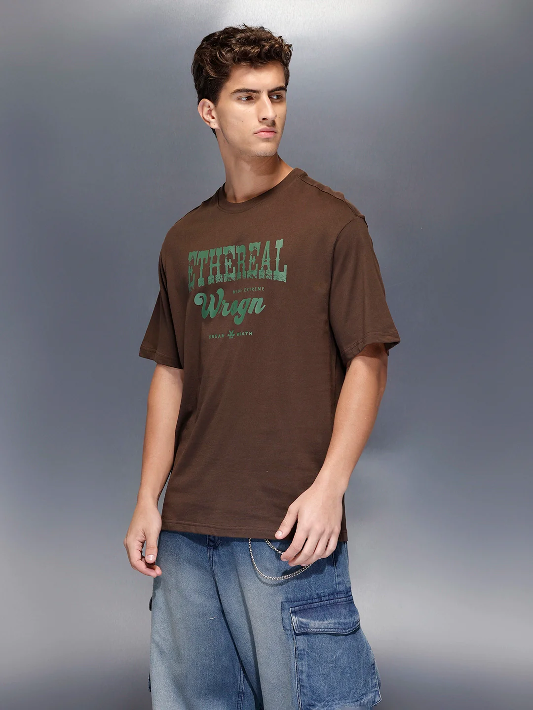 Men’s oversized graphic print t-shirt | Brown - Image 4