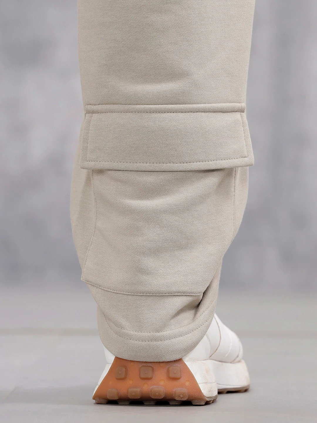Men’s Relaxed Fit Knit Jogger With Utility Pockets | Grey - Image 5