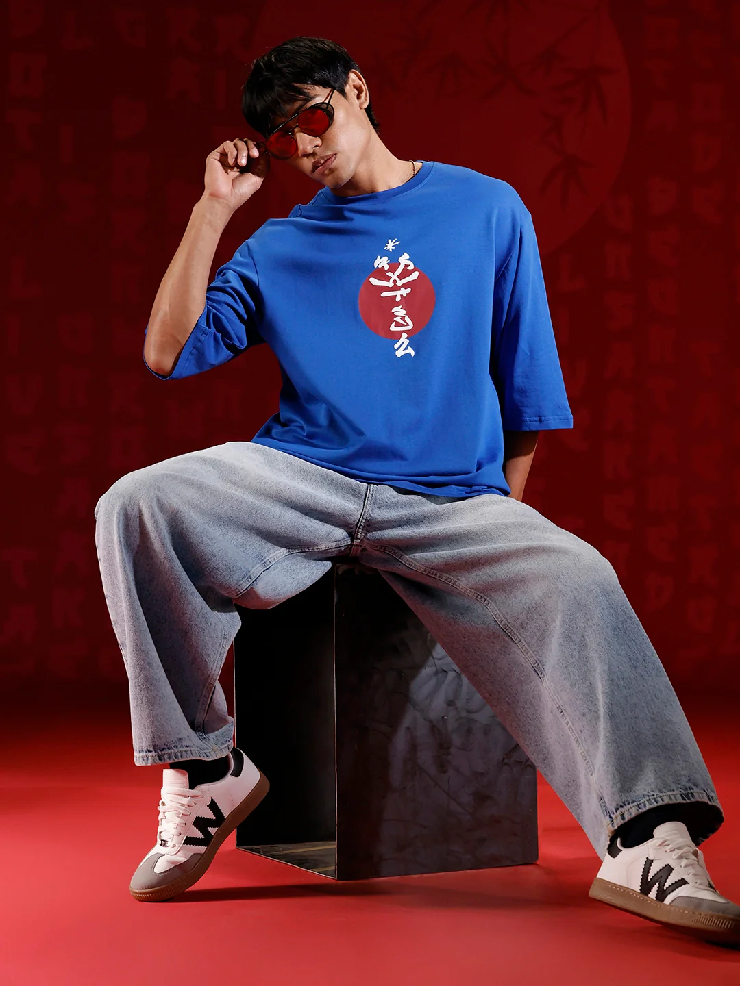 Men’s samurai mask graphic oversized T-shirt | Blue - Image 2