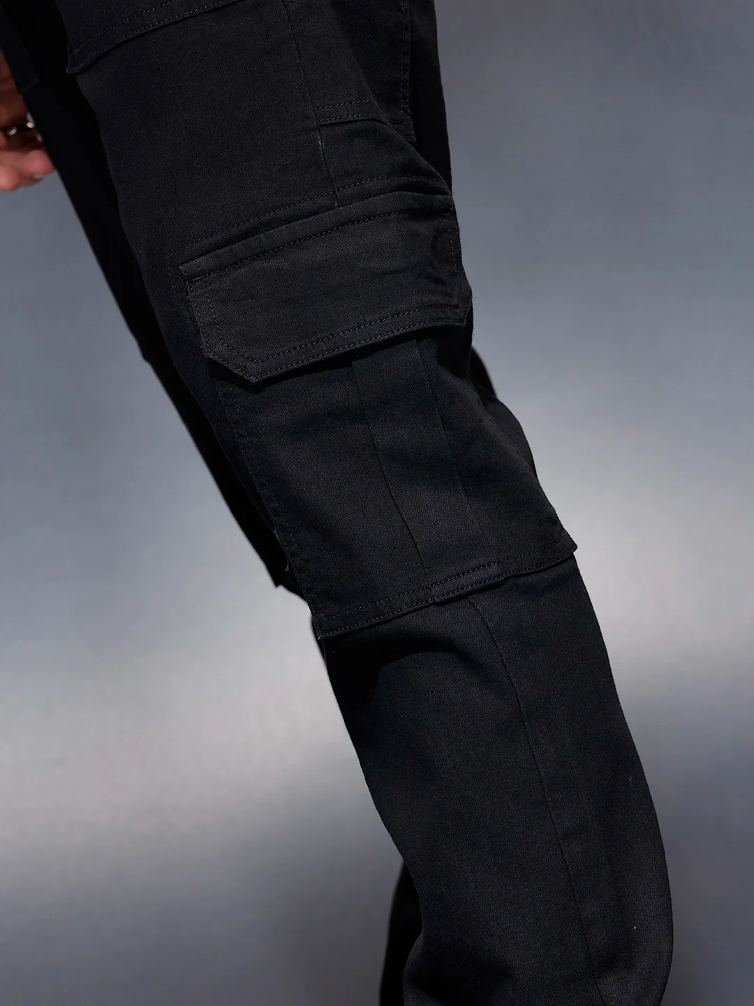 Men’s solid black cargo trouser | Black - Image 5