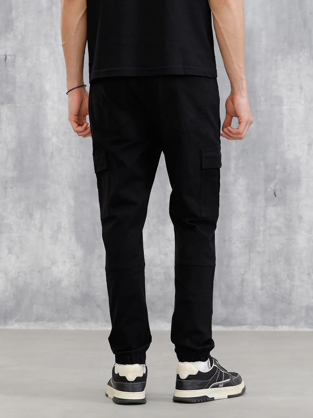Men’s Solid Cargo Jogger | Black - Image 3