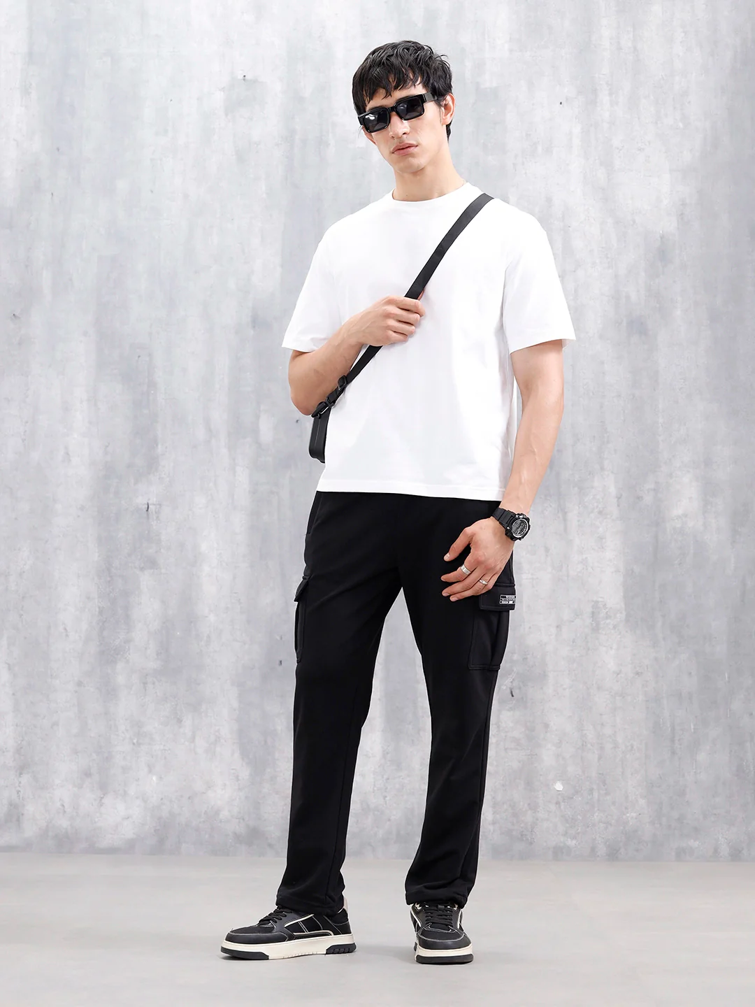 Men’s Straight Fit Knit Jogger With Pockets |Black - Image 2