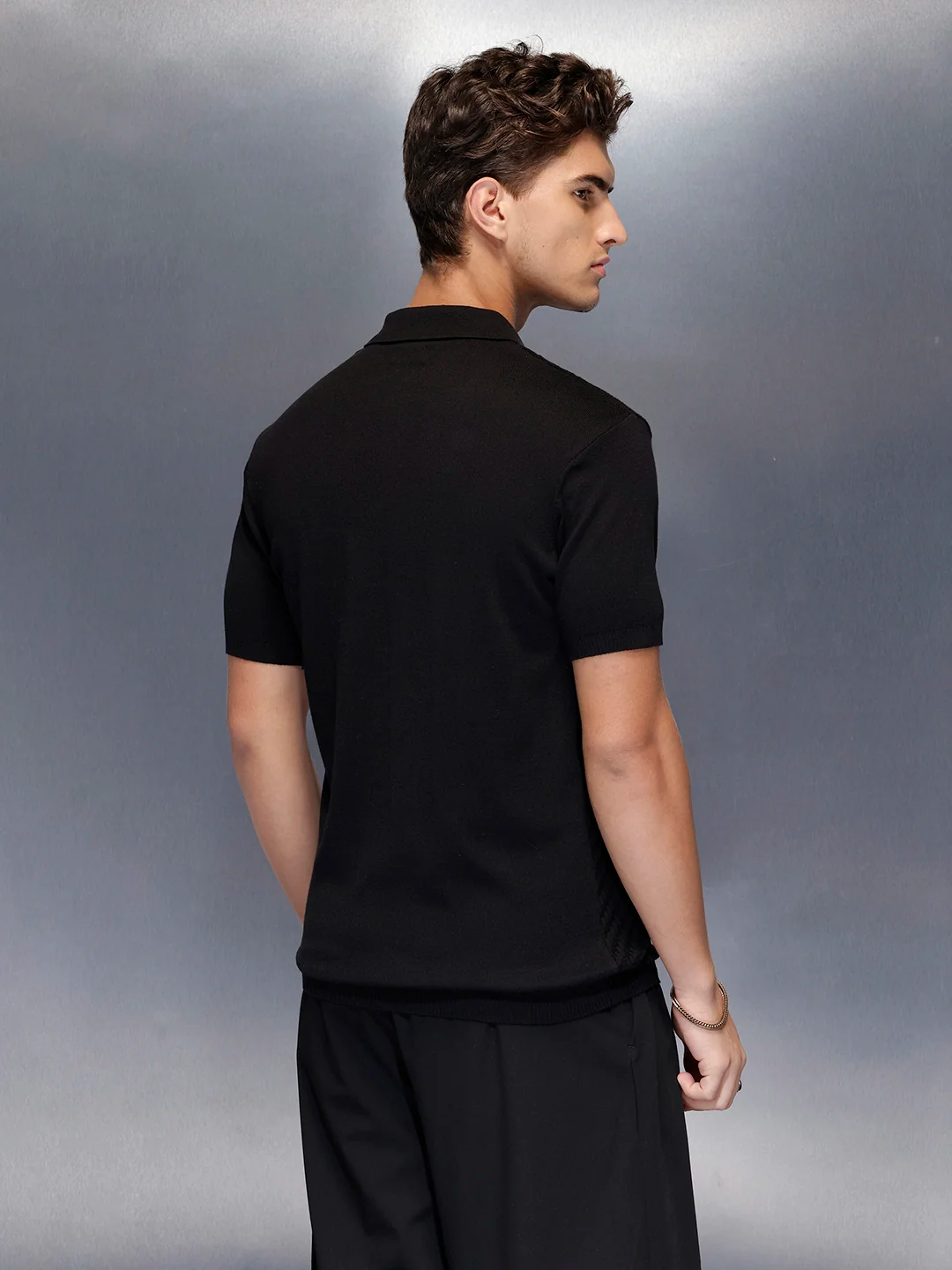 Men’s textured zip polo tshirt | Black - Image 3