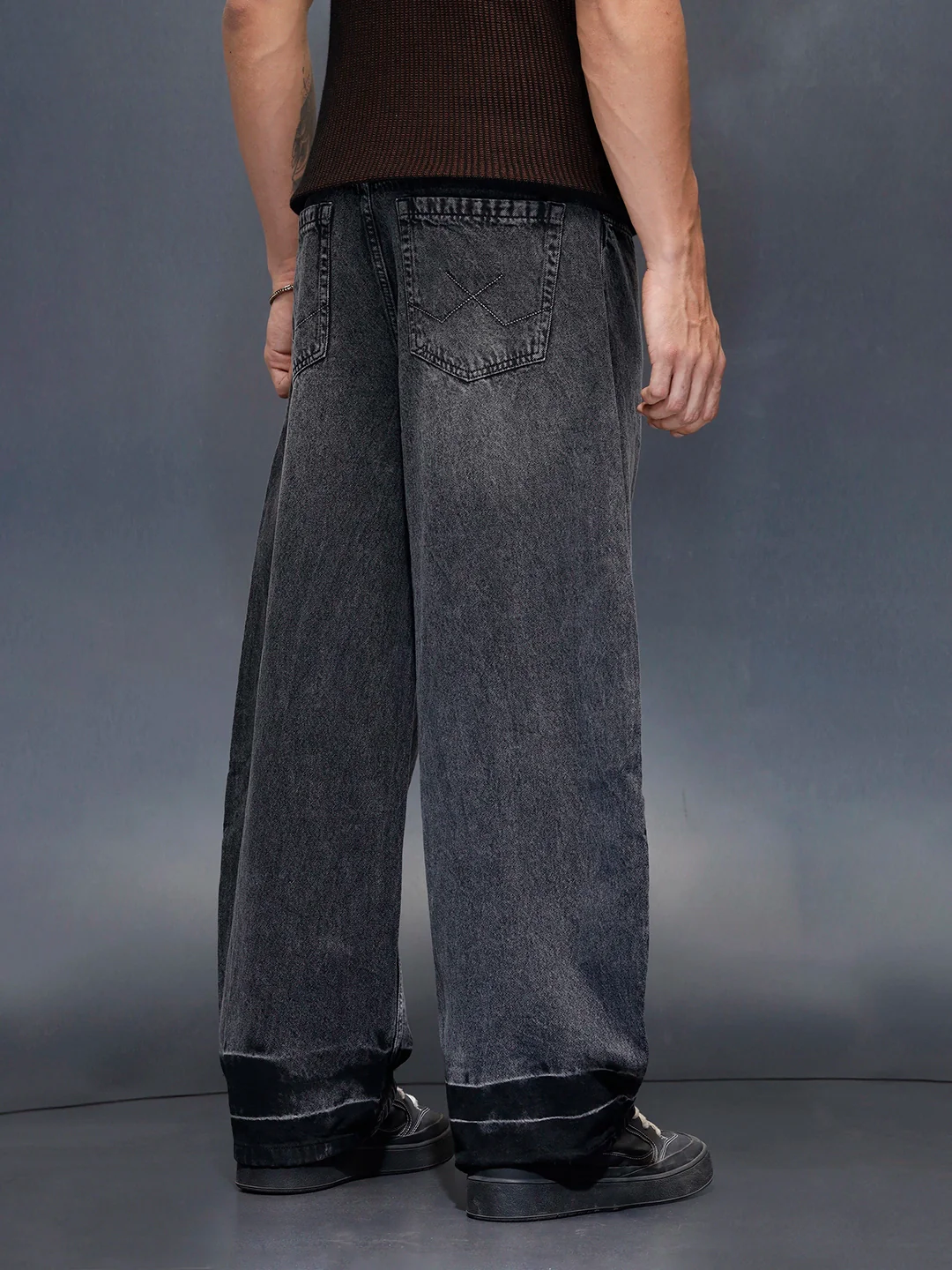 Men's Baloon fit jeans with details  | Dark Grey - Image 4