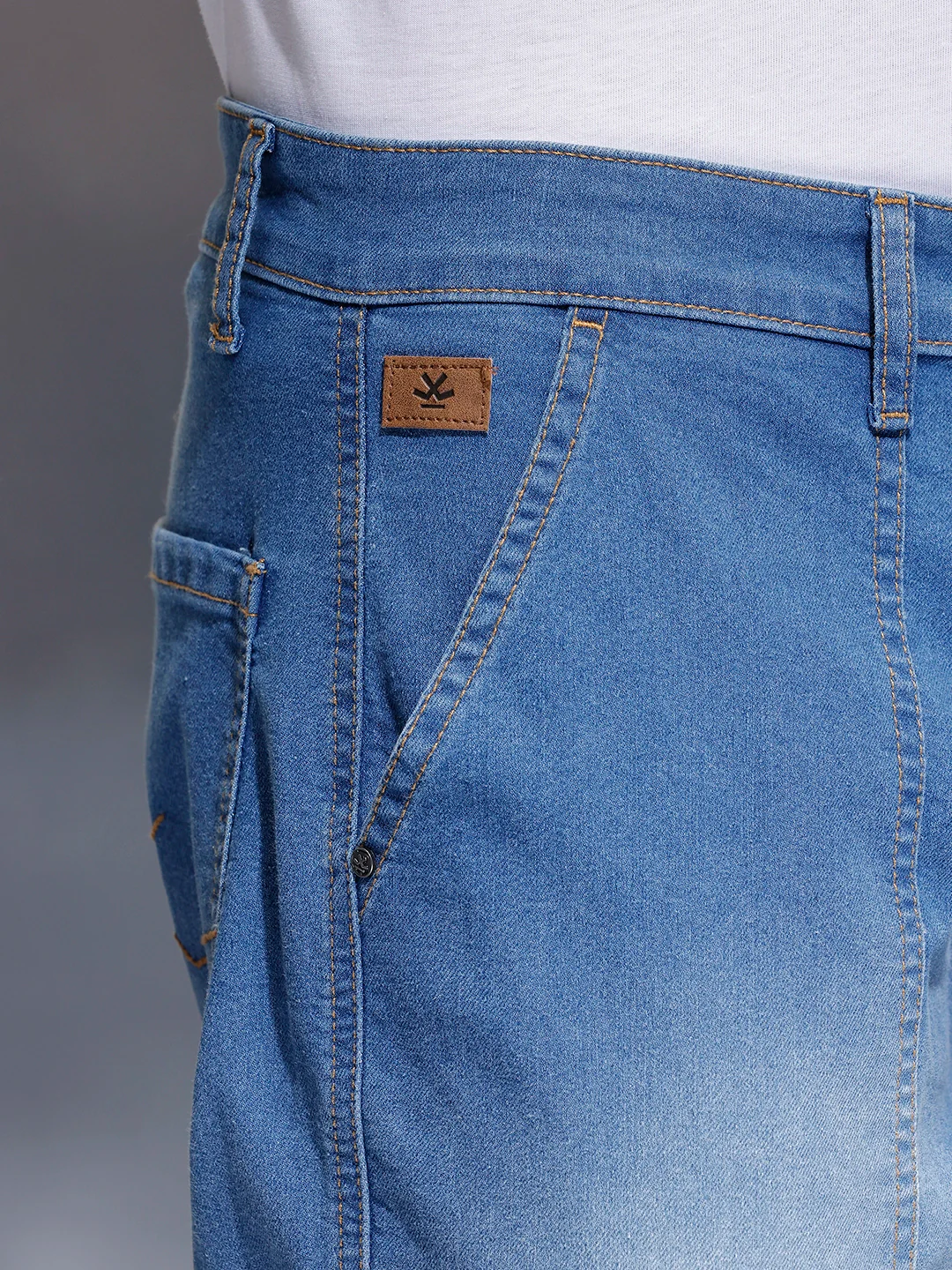 Men's cargo fit cargo denim | Blue - Image 5