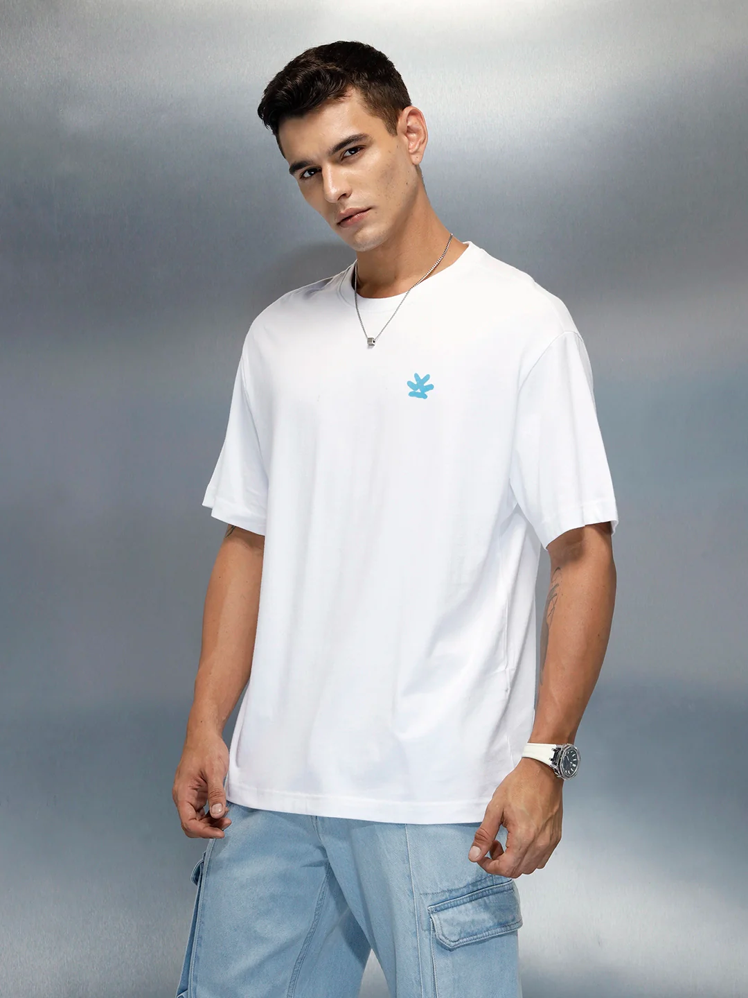 Men's Casual Back Graphic Pritned Oevrsized Fit T-Shirt | White - Image 4