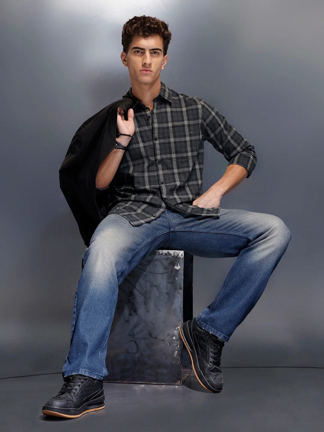 Men's casual classic check shirt | Grey - Image 2