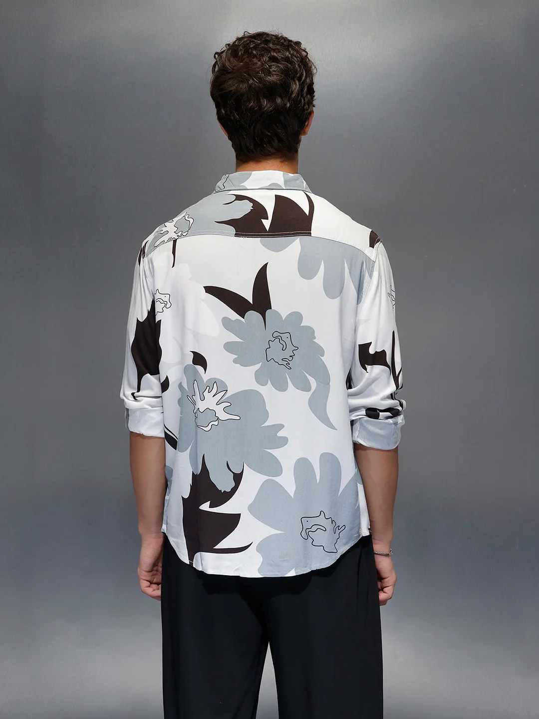Men's Casual Comfort Fit Floral Printed Shirt  |  Grey - Image 3