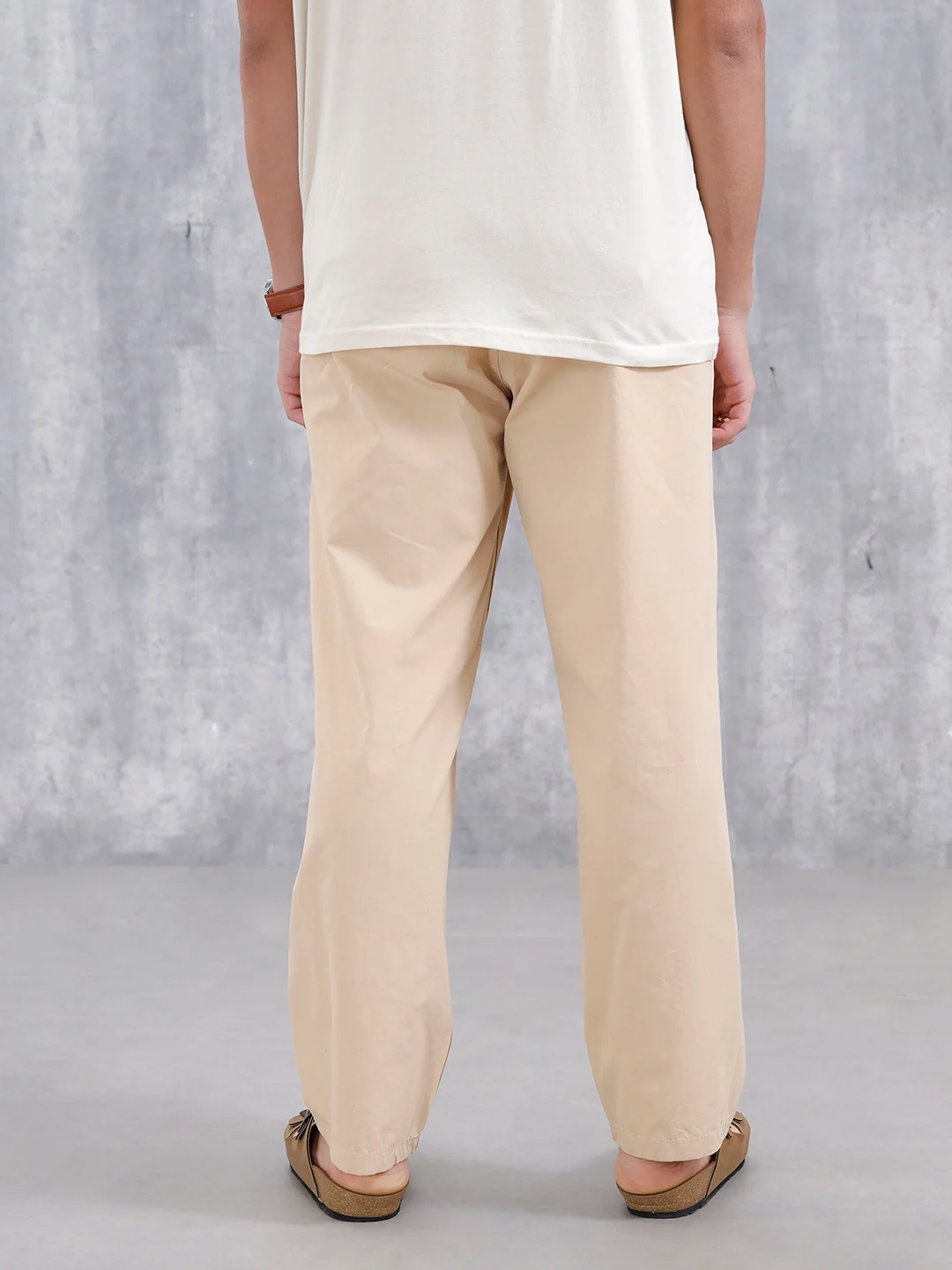 Men's Casual Loose Fit Tapered Trouser | Beige - Image 3