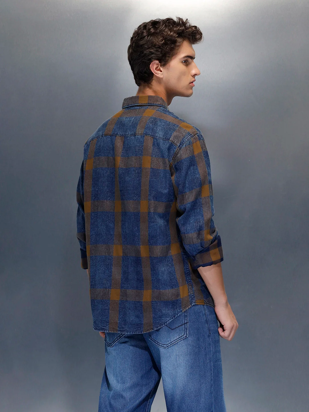 Men's casual regular fit checkered pattern shirt | Brown - Image 3