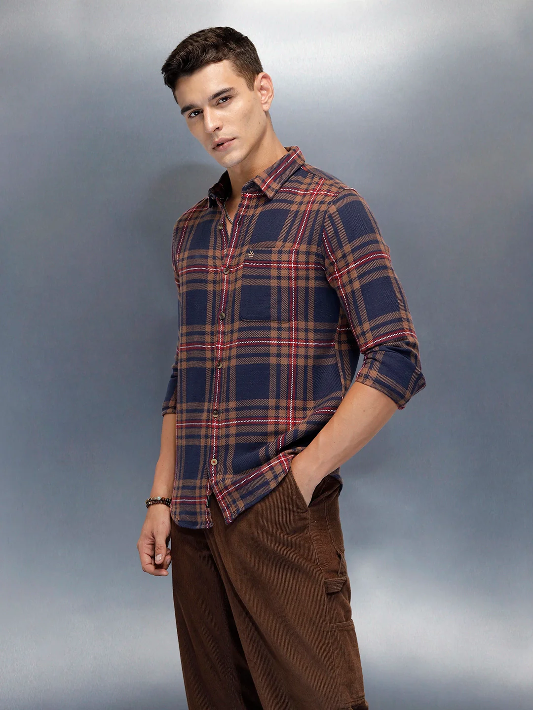Men's Casual Slim Fit Checkered Pattern Shirt | Navy Blue - Image 4