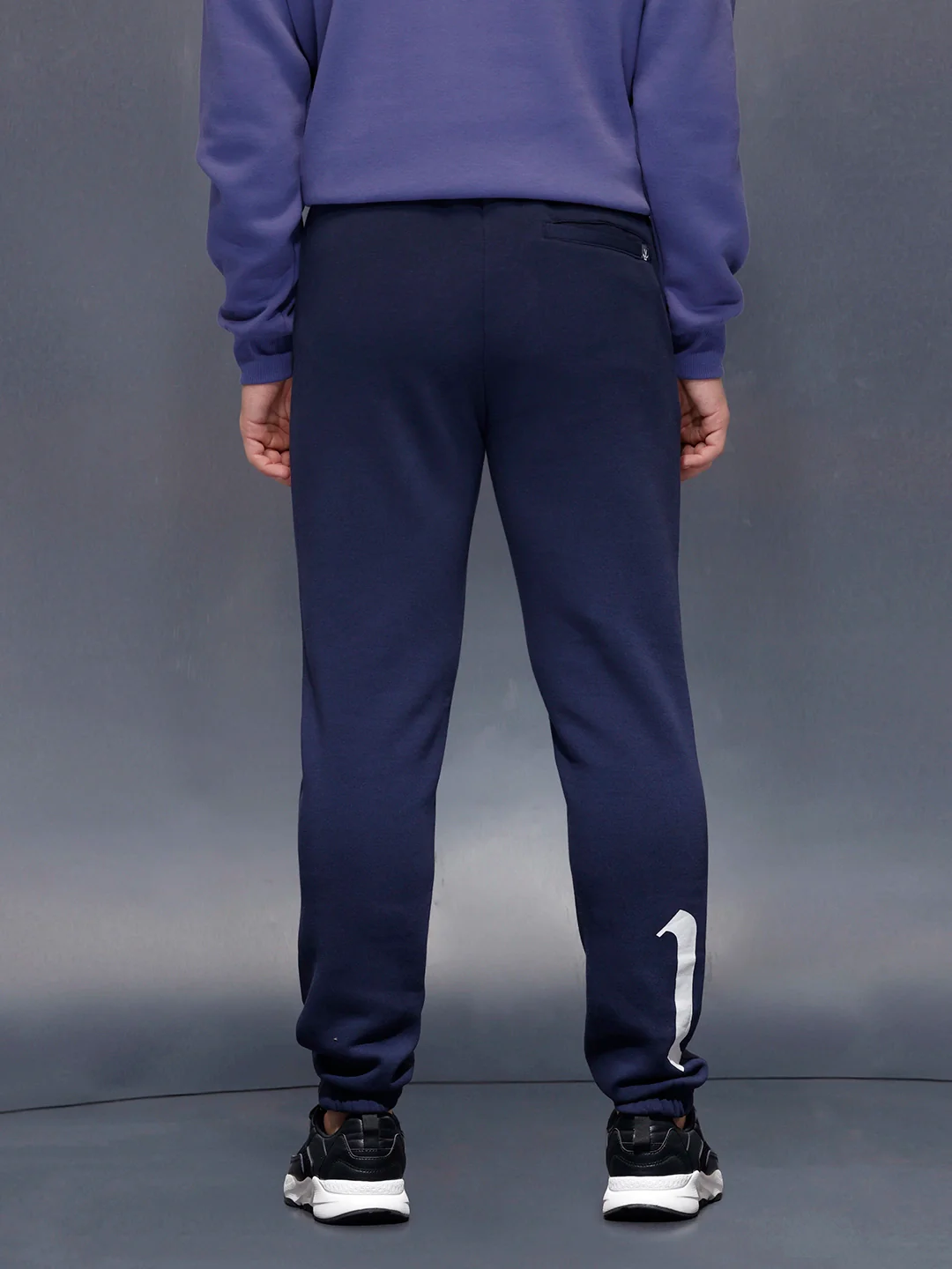 Men's casual slim fit jogger with placement graphic print | Navy Blue - Image 3