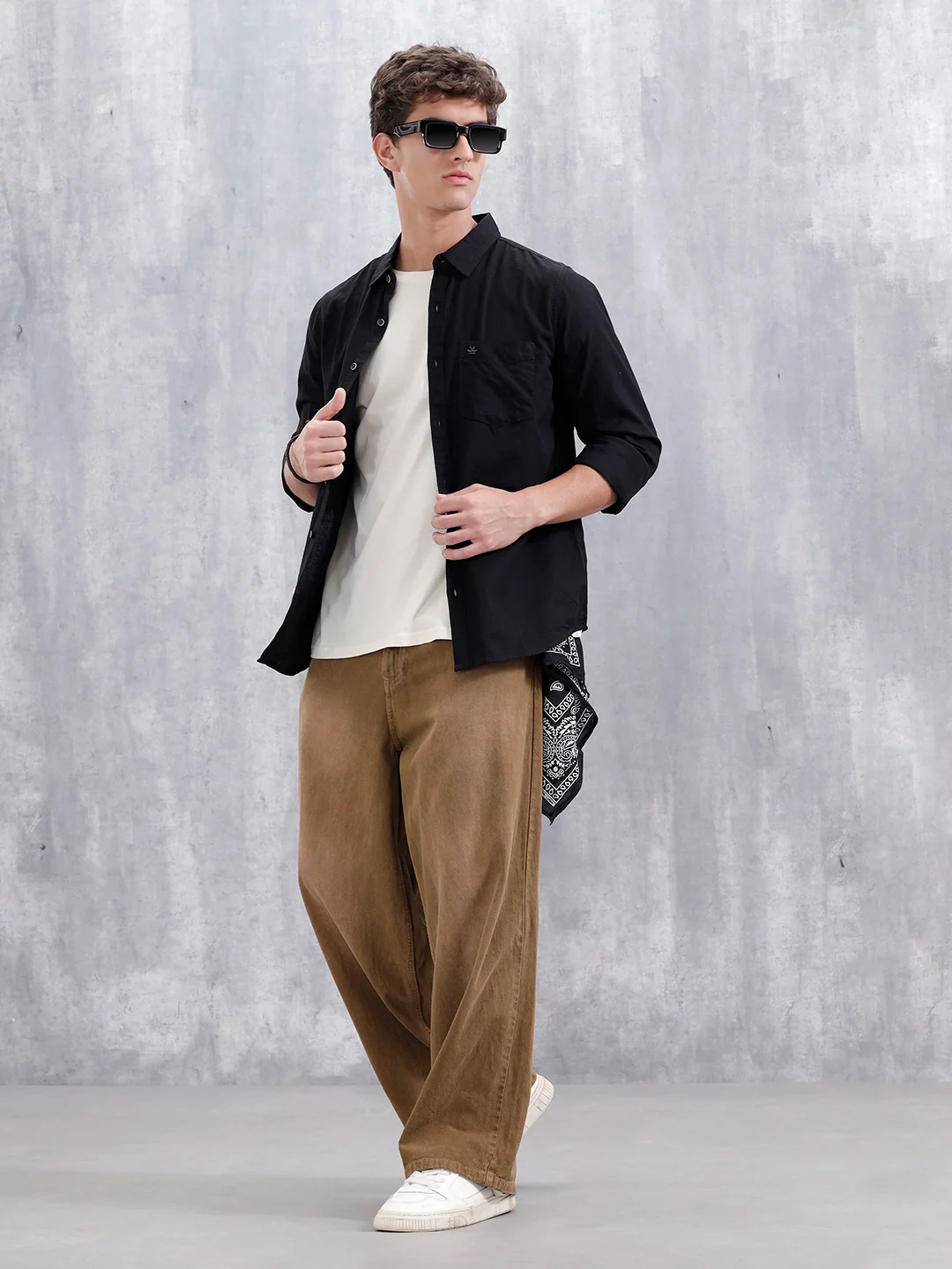 Men'S Casual Solid Patch Pocket Shirt | Black - Image 2