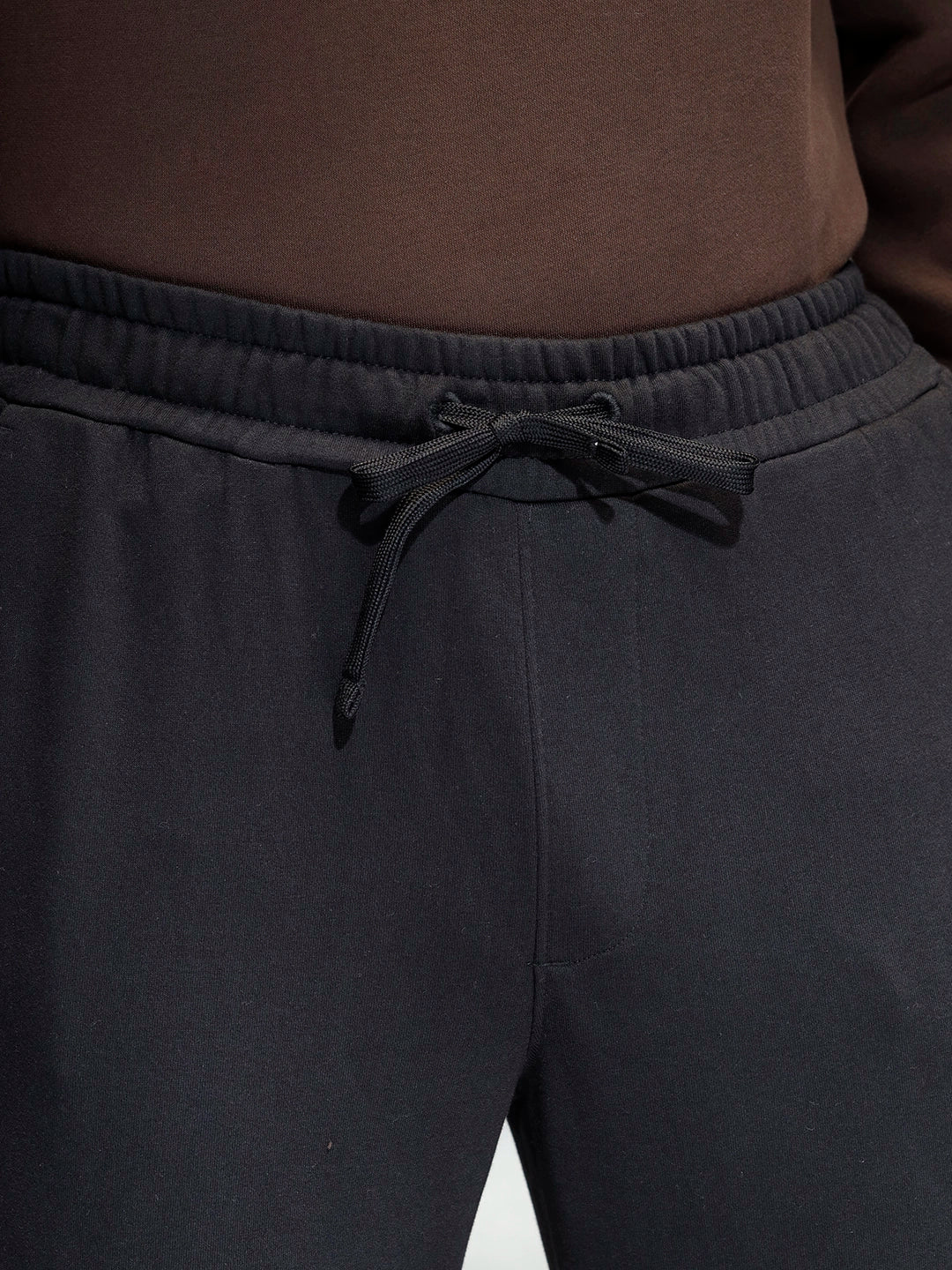 Men's casual straight fit knitted jogger | Black - Image 5