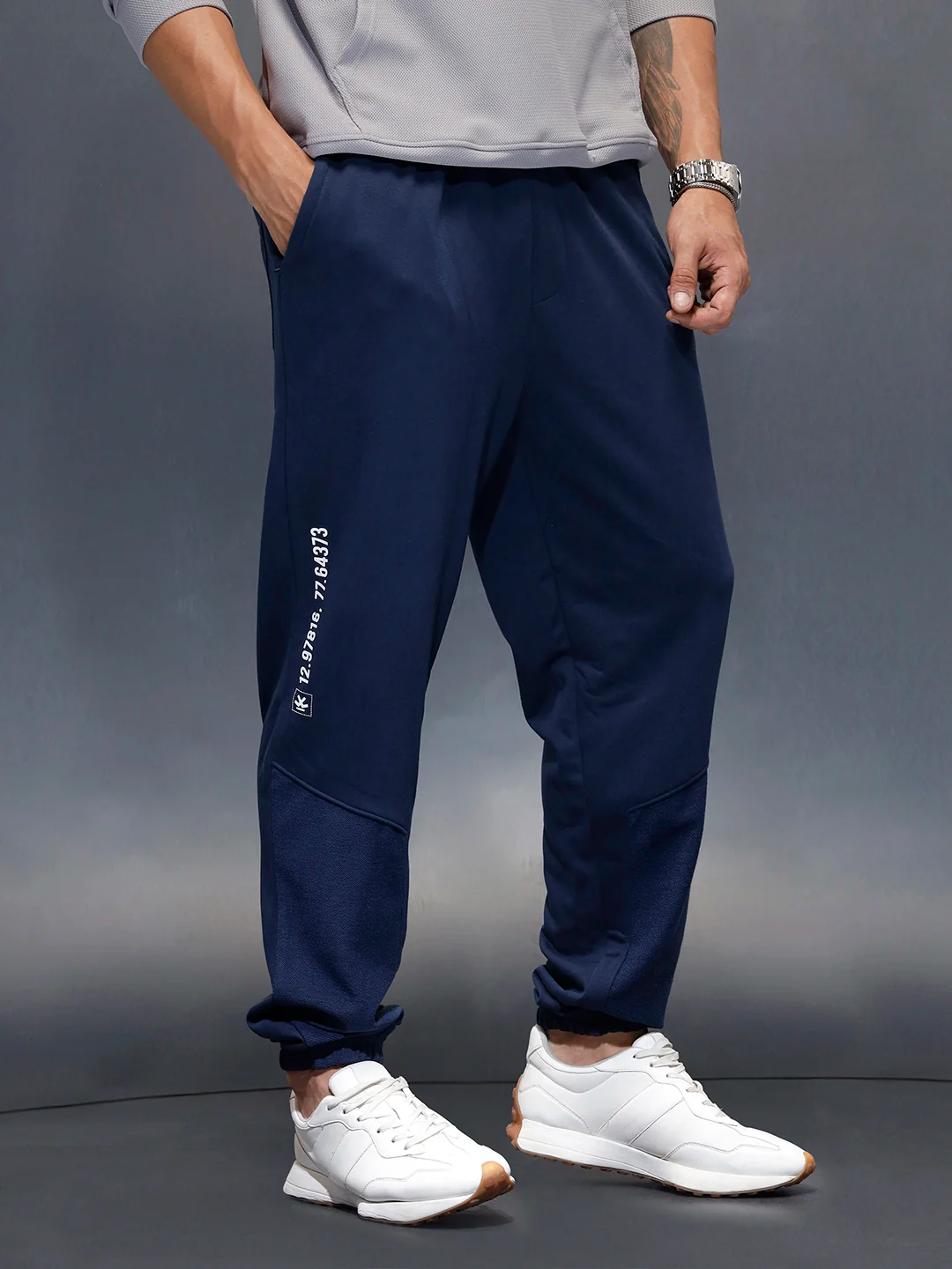 Men's casual straight fit printed knitted jogger | Navy Blue - Image 4