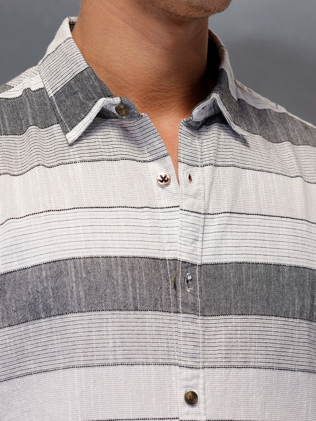 Men's Casual Striped Shirt   |  Off White - Image 5