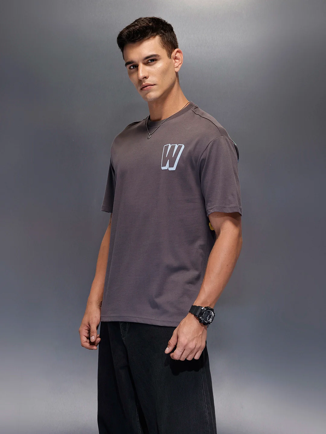 Men's oversized graphic T-shirt with bold back print | Charcoal - Image 4