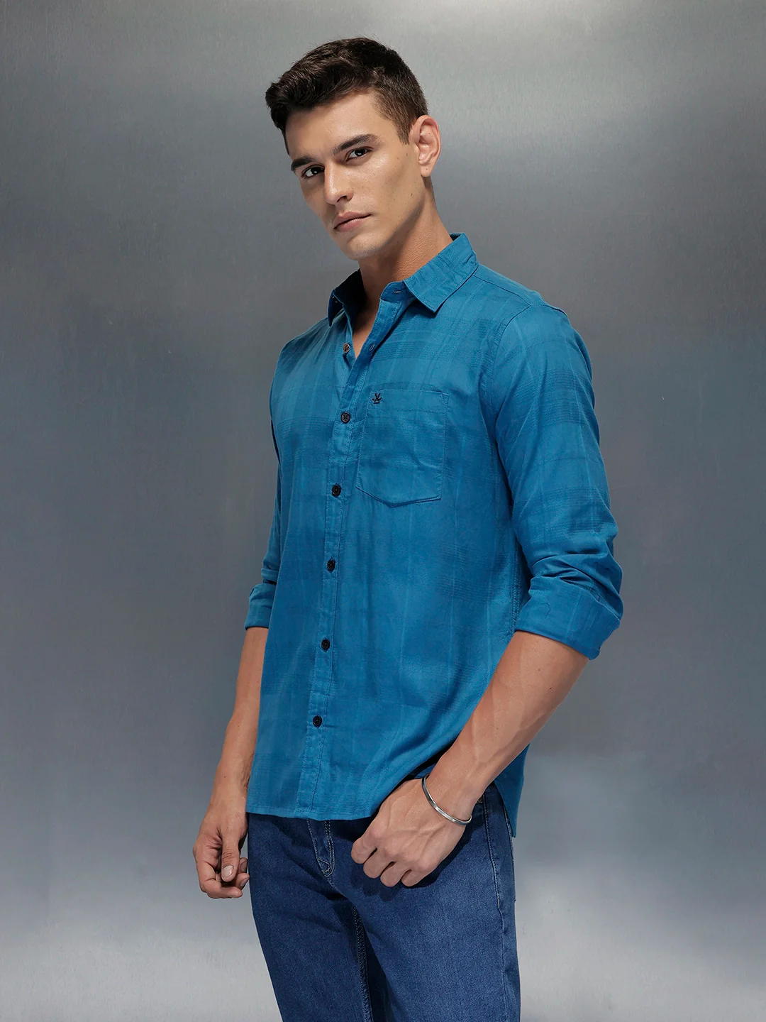 Men's slim fit casual shirt with checked weave pattern | Blue - Image 4