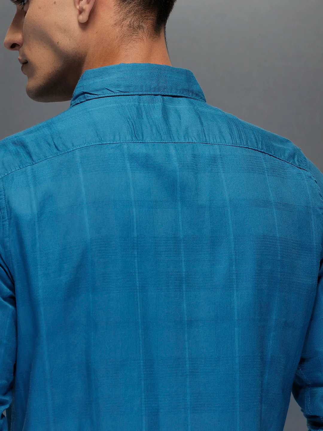 Men's slim fit casual shirt with checked weave pattern | Blue - Image 5