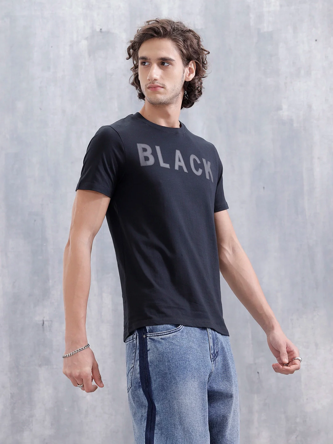 Men's Slim Fit Graphic Printed T-Shirt | Black - Image 4
