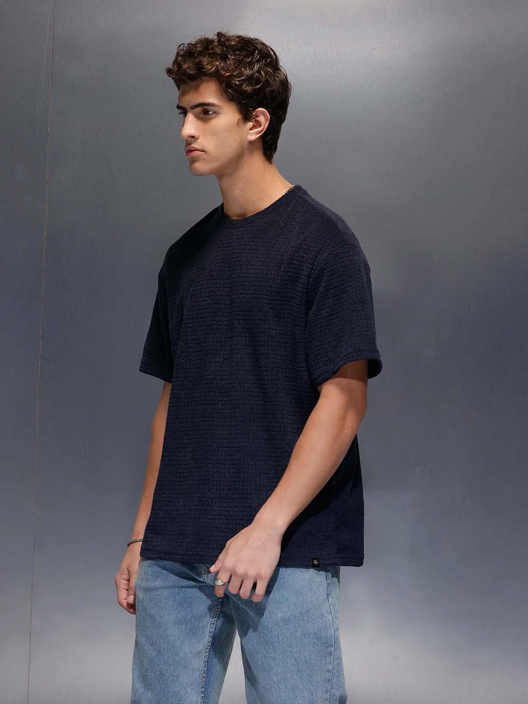 Men's Textured Oversized T-shirt  |  Navy Blue - Image 4