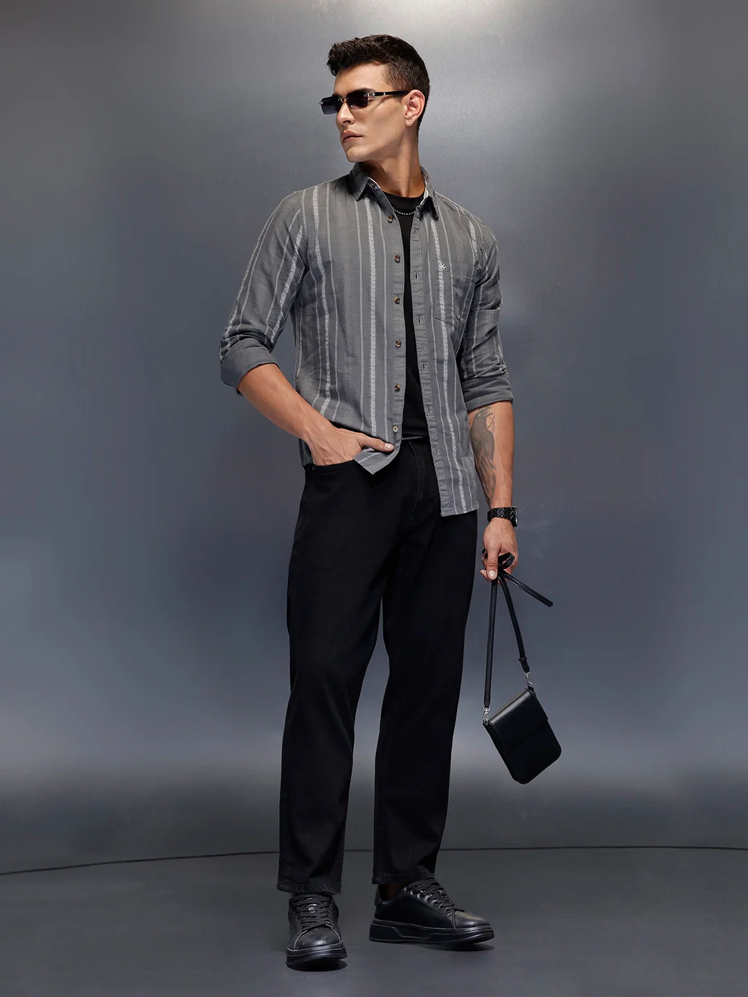 Men's textured vertical striped casual shirt | Dark Grey - Image 2