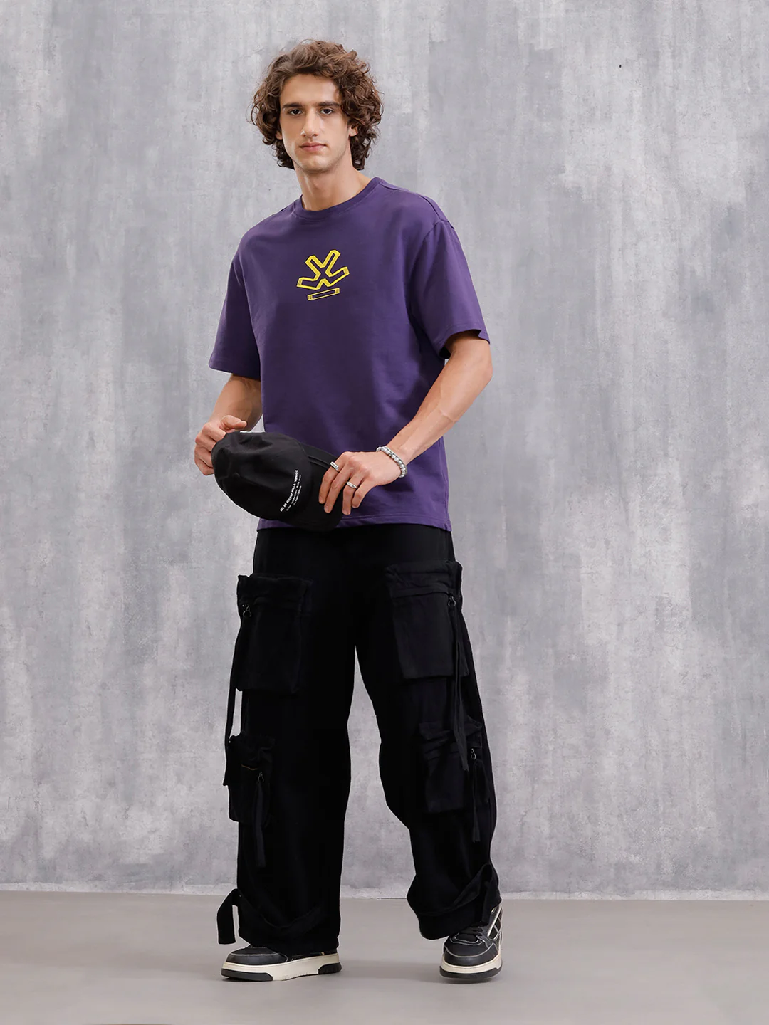Mundane Objects Inspired Hazy Back Print Crew Neck T-Shirt | Purple - Image 2