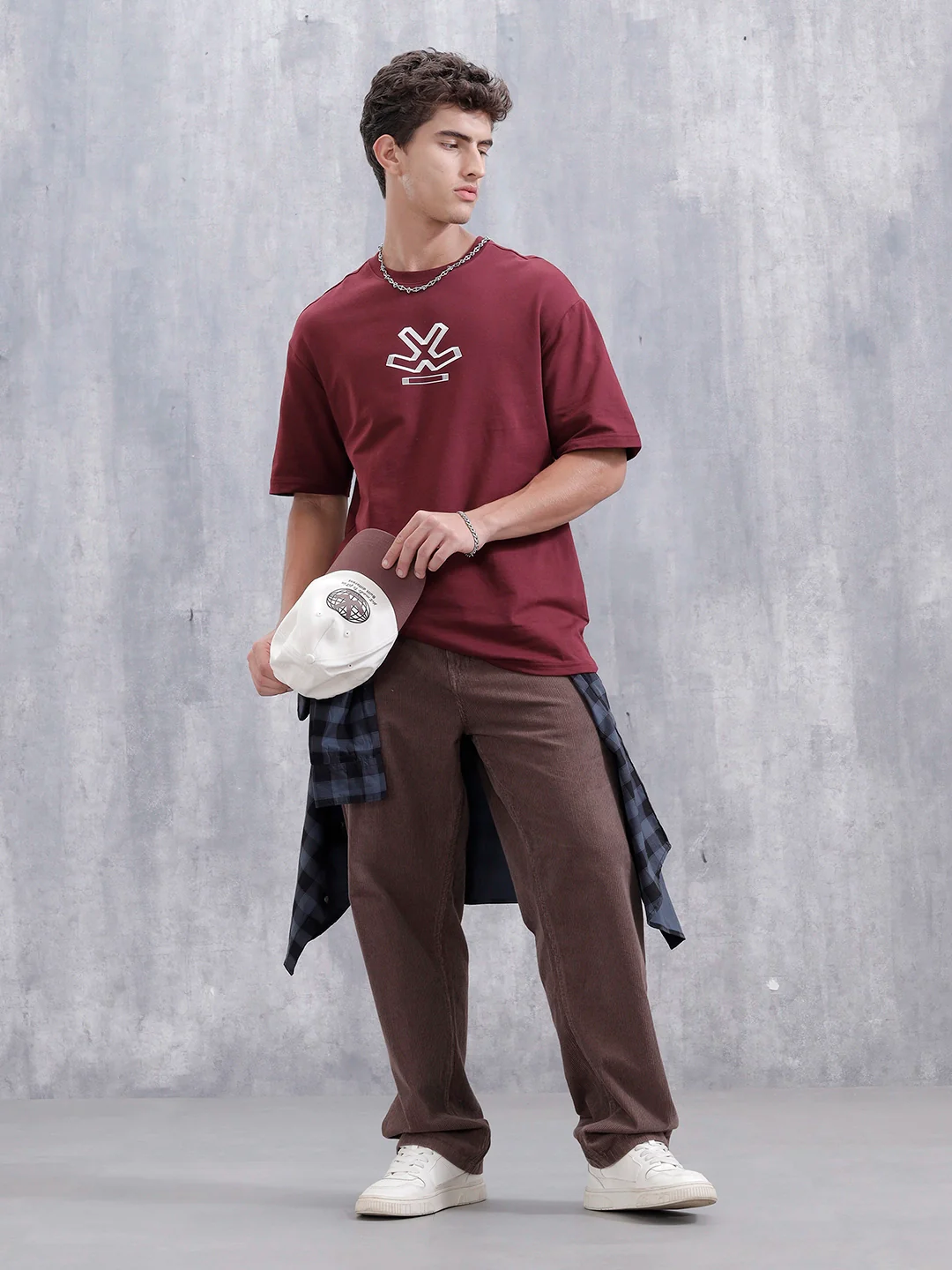 Mundane Objects Inspired Oversized Fit Back Print T-Shirt | Maroon - Image 2