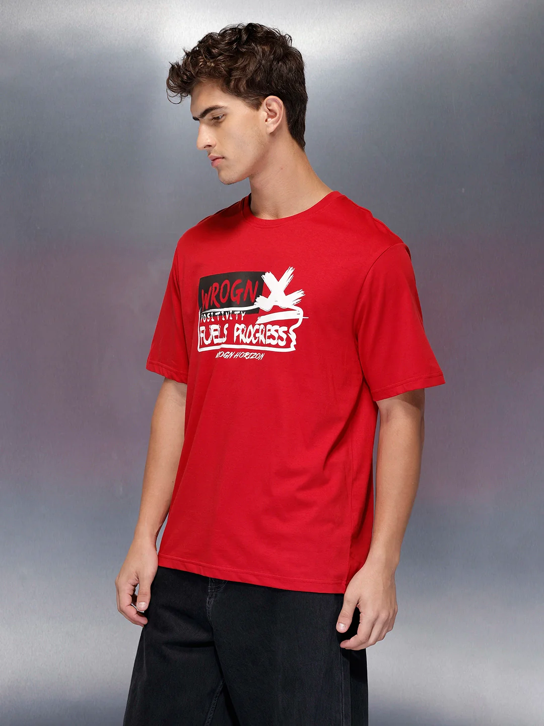 Oversize graphic print tshirt | Red - Image 4