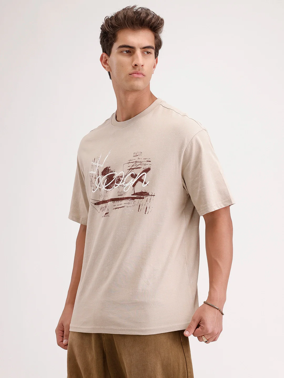 Oversized Placement Printed T-Shirt | Beige - Image 4
