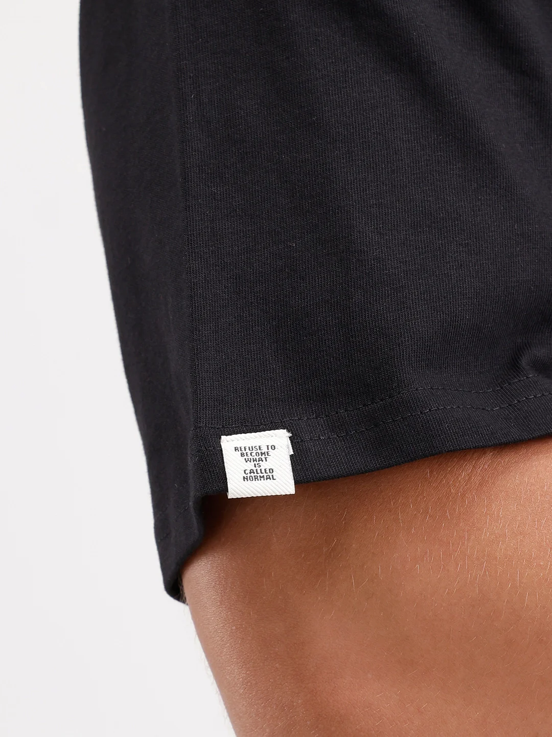 Oversized Puffer Printed T-Shirt | Black - Image 7