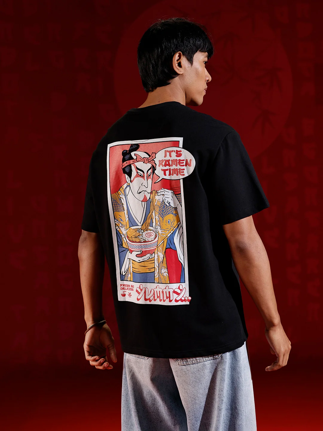 Oversized ramen graphic T-shirt | Black - Image 4