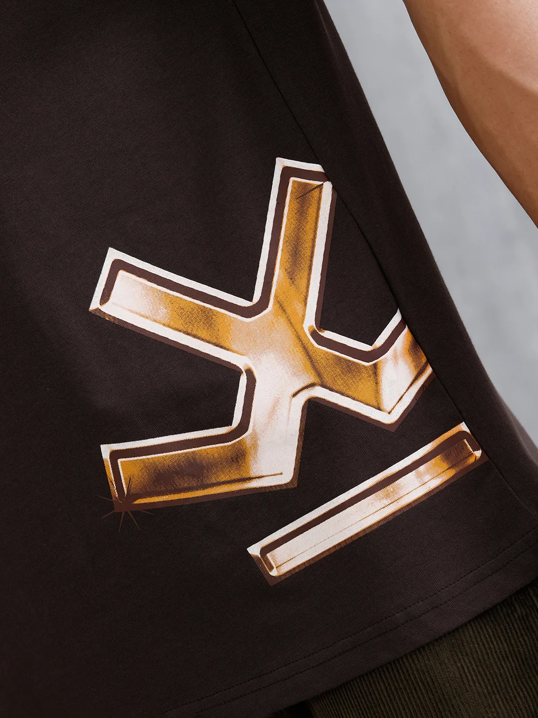 Placement Printed Oversized T-Shirt | Brown - Image 5