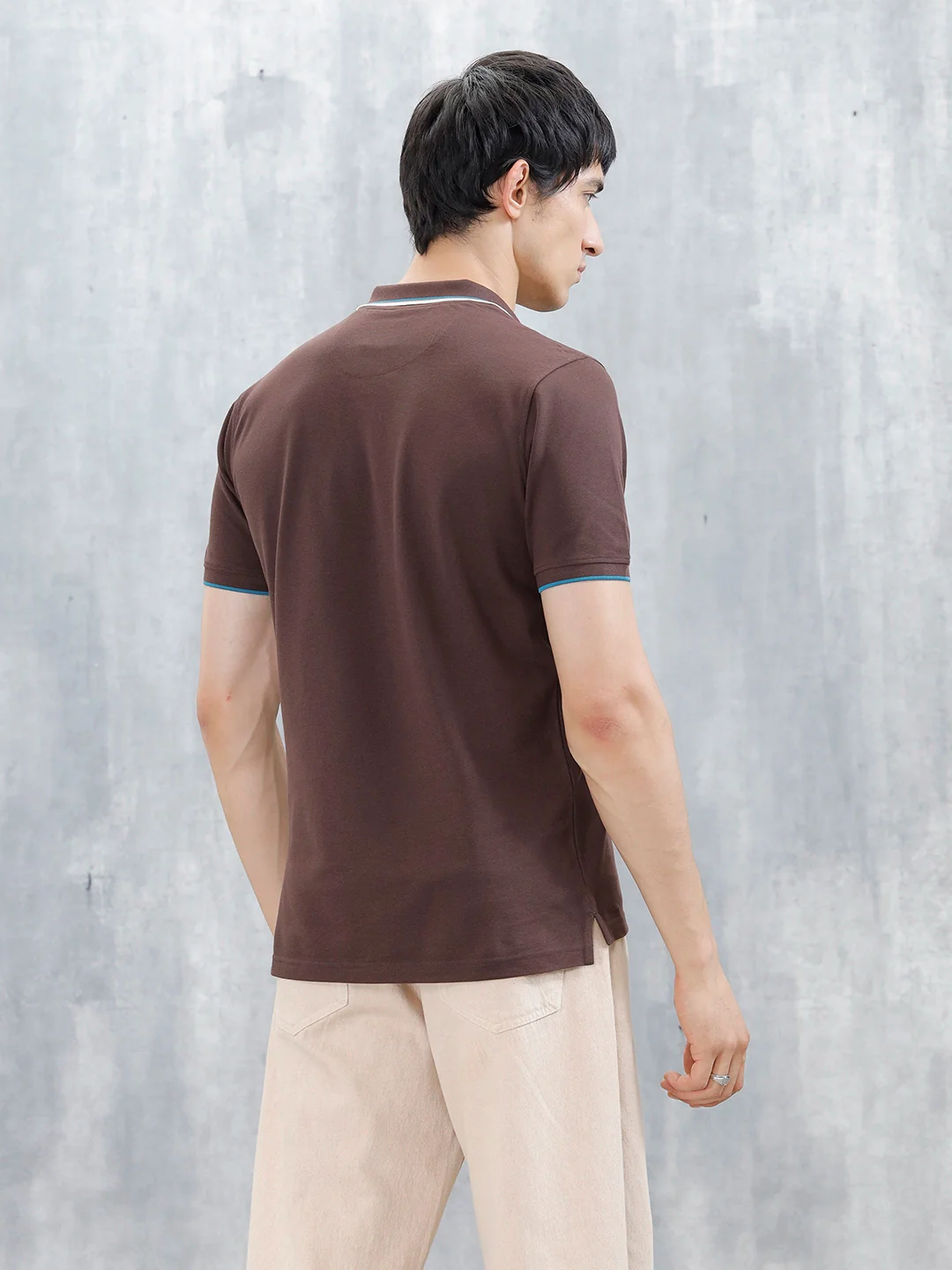 Polo T-Shirt With Contrast Trim Details | Brown - Image 3